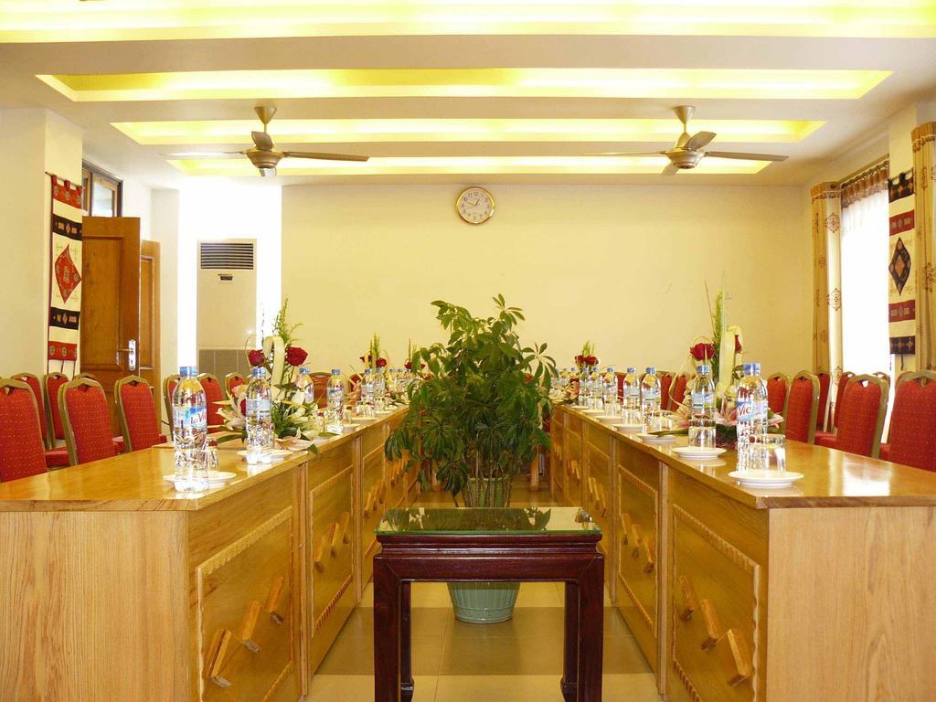 Lao Cai Galaxy Hotel エクステリア 写真