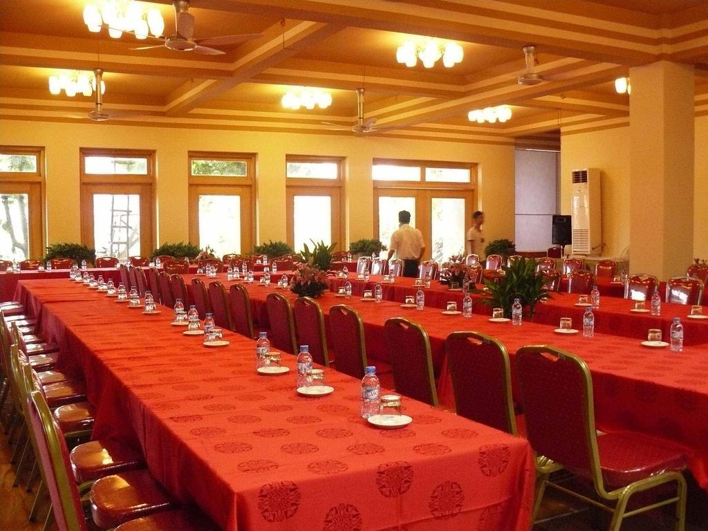 Lao Cai Galaxy Hotel エクステリア 写真